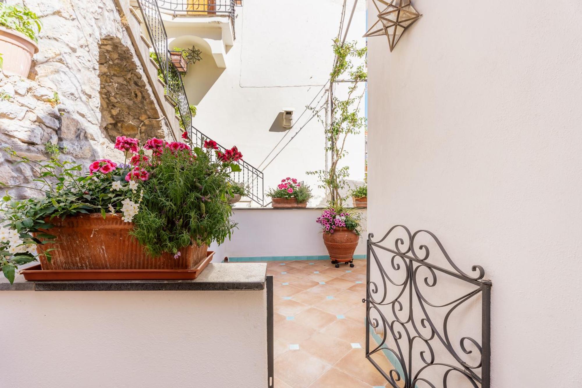 Ferienwohnung Proprieta Antonio 3 Unita Indipendenti Positano Exterior foto